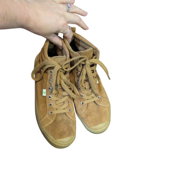 CARIUMA OCA High All Camel Suede Sneakers Size 8.5 - Picture 1 of 6
